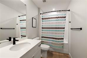 412-2461 Gateway Rd — listing photo 15 of 31