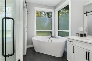 3811 Woodland Dr — listing photo 23 of 55