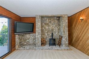 8839 Forest Park Dr — listing photo 32 of 47