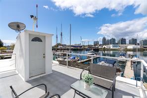 14-1810 Store St — listing photo 32 of 57