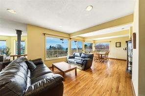 8750 West Coast Rd — listing photo 16 of 75