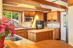8750 West Coast Rd — listing photo 20 of 75