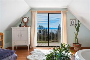 8750 West Coast Rd — listing photo 34 of 75
