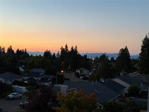 2-6119 Glacier Way — listing photo 22 of 41