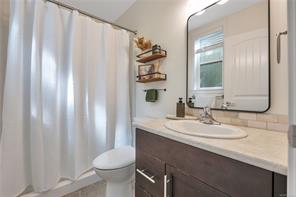 2-6119 Glacier Way — listing photo 26 of 41