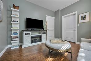 2-6119 Glacier Way — listing photo 29 of 41