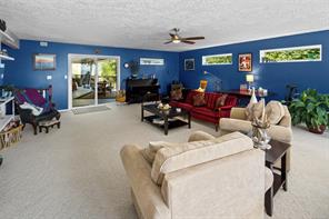 7760 West Coast Rd — listing photo 15 of 81