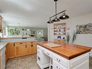 7760 West Coast Rd — listing photo 24 of 81
