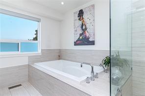 1518 Shorncliffe Rd — listing photo 21 of 99