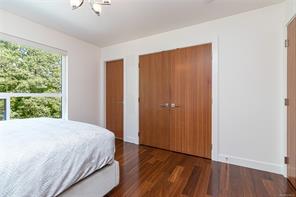 1518 Shorncliffe Rd — listing photo 26 of 99