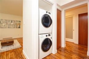 1518 Shorncliffe Rd — listing photo 59 of 99