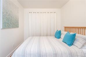 1518 Shorncliffe Rd — listing photo 72 of 99