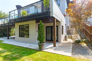 1518 Shorncliffe Rd — listing photo 86 of 99