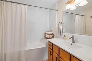 1876 Wessex Rd — listing photo 19 of 69