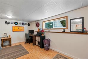 1876 Wessex Rd — listing photo 31 of 69