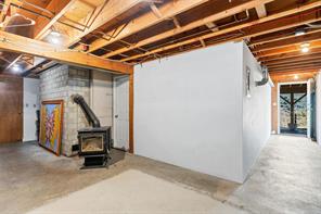1876 Wessex Rd — listing photo 48 of 69