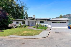 1876 Wessex Rd — listing photo 58 of 69