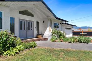 1876 Wessex Rd — listing photo 60 of 69