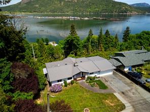 1876 Wessex Rd — listing photo 65 of 69