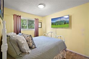 6864 East Saanich Rd — listing photo 27 of 59