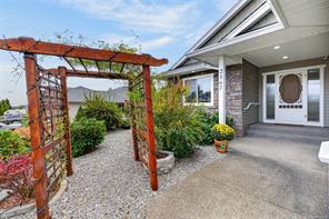 2567 Kendal Ave — listing photo 14 of 53