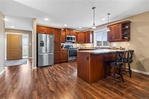 2567 Kendal Ave — listing photo 20 of 53