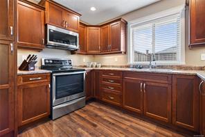 2567 Kendal Ave — listing photo 21 of 53
