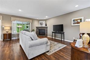 2567 Kendal Ave — listing photo 26 of 53