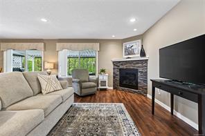 2567 Kendal Ave — listing photo 29 of 53