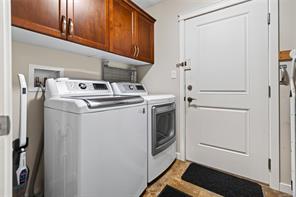 2567 Kendal Ave — listing photo 42 of 53
