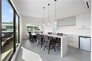 205-947 Whirlaway Cres — listing photo 33 of 49