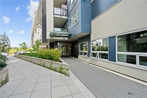 205-947 Whirlaway Cres — listing photo 41 of 49
