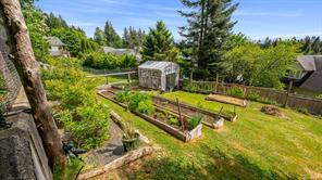 405 Rockland Rd — listing photo 15 of 88