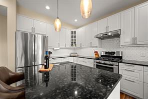 405 Rockland Rd — listing photo 47 of 88