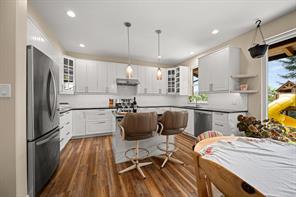 405 Rockland Rd — listing photo 48 of 88