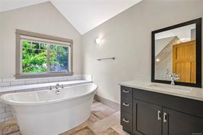 2-315 Robinson Rd — listing photo 19 of 27