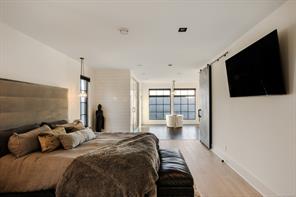 1424 Pinehurst Pl — listing photo 26 of 59
