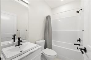 138-600 Ninth St — listing photo 36 of 40
