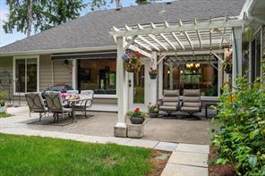3936 Creekside Dr — listing photo 39 of 56