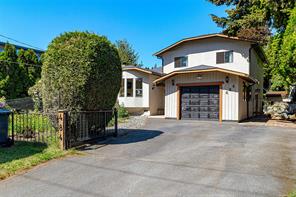 484 Goldstream Ave, Langford