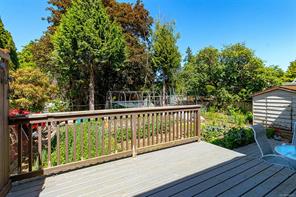 484 Goldstream Ave — listing photo 35 of 39