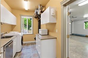 7905 Plumper Way — listing photo 25 of 41
