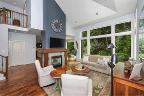1381 Turner Lane — listing photo 16 of 65