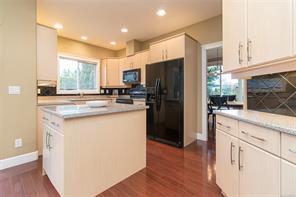 4073 Longview Dr — listing photo 15 of 42