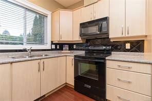 4073 Longview Dr — listing photo 17 of 42