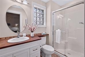 107-1080 Resort Dr — listing photo 17 of 30