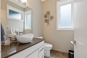 3749 Ascot Dr — listing photo 28 of 54