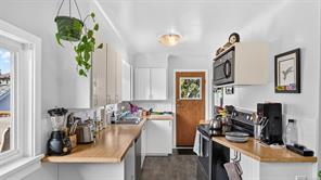 2516 Prior St — listing photo 15 of 44