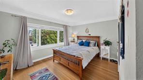 2516 Prior St — listing photo 20 of 44