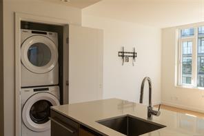 705-369 Tyee Rd — listing photo 29 of 47